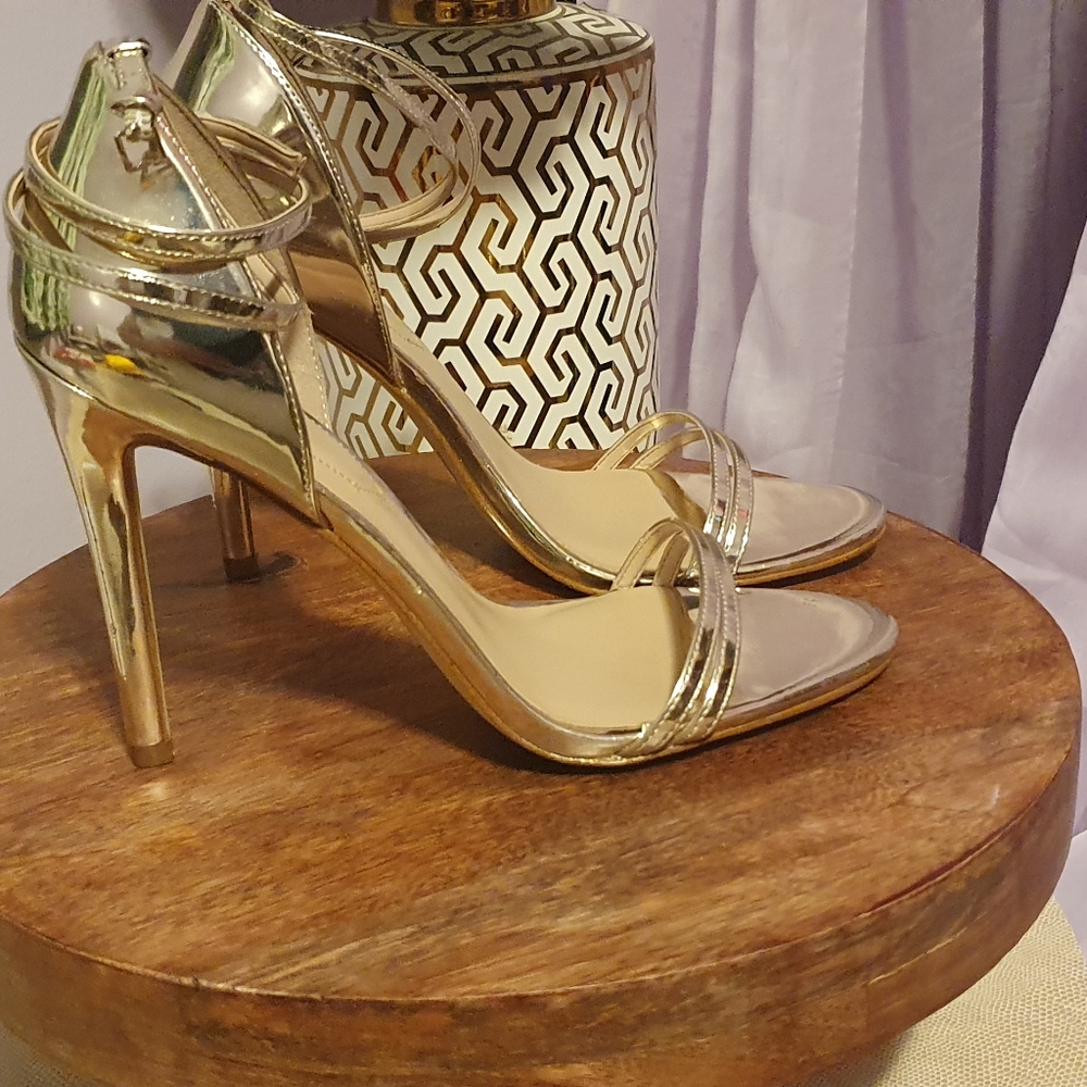 Aldo stilettos 9 NWOB